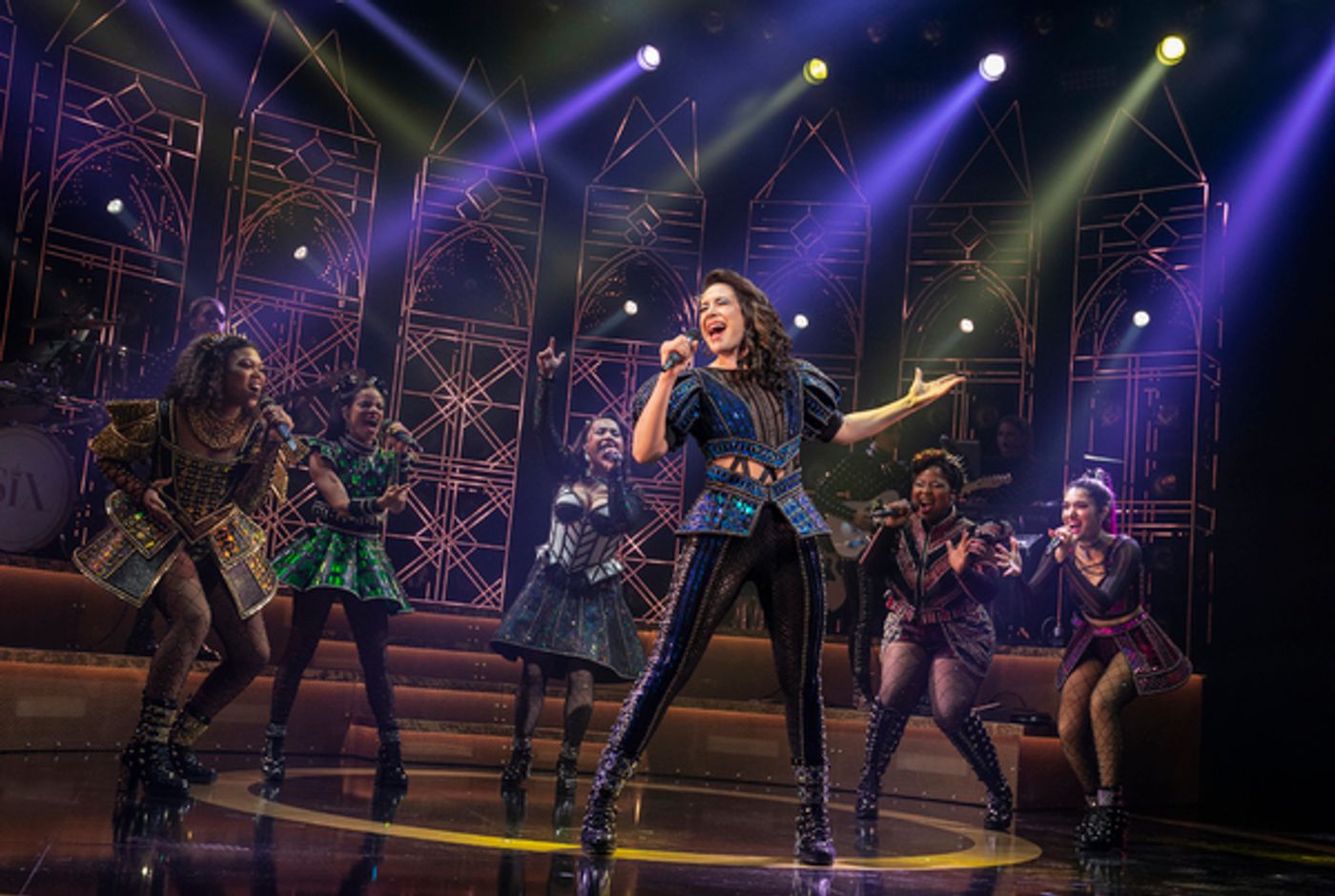 Photos: Get A First Look At SIX on Tour  Image