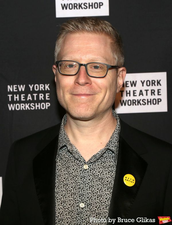 Photos: Inside the NYTW 2022 Gala Honoring James C. Nicola — photo 4 of 68