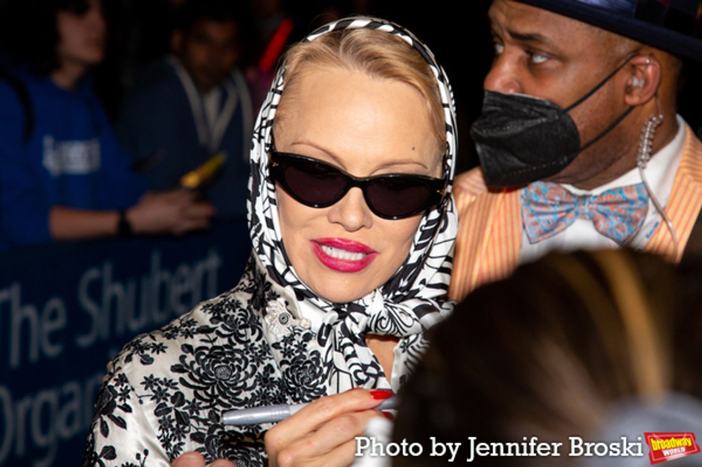 Photos: CHICAGO Star Pamela Anderson Takes Her First Bows on Broadway!  Image