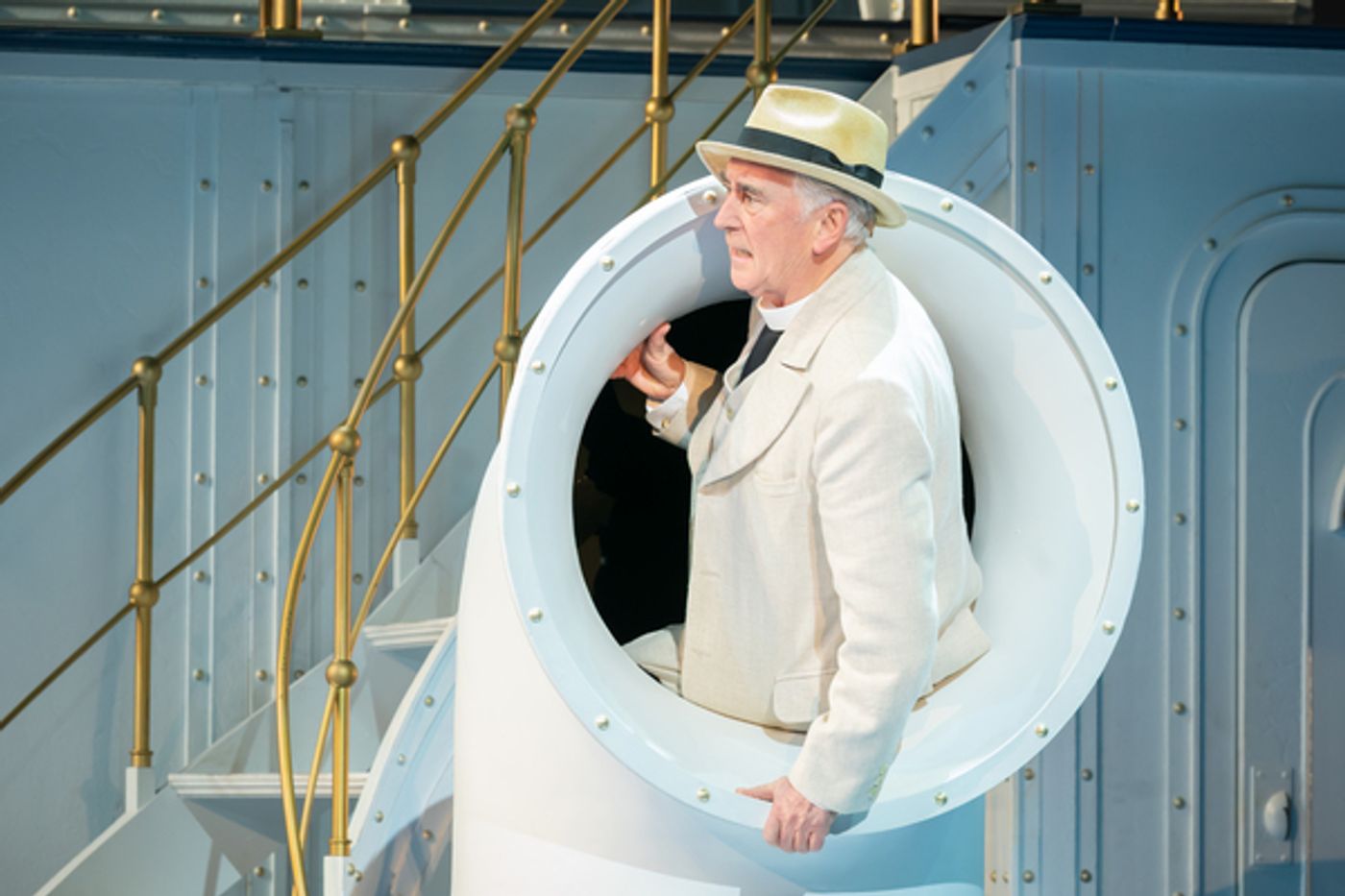 Photos: First Look at the UK Tour of ANYTHING GOES, Starring Kerry Ellis  Image
