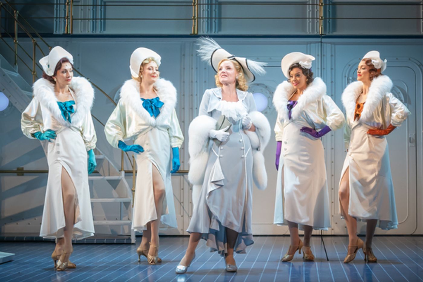 Photos: First Look at the UK Tour of ANYTHING GOES, Starring Kerry Ellis  Image