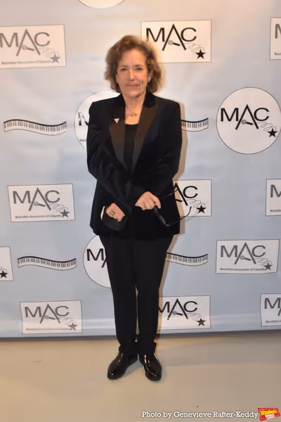 Julie Gold Photo