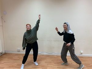 Gabriella Schmidt, Stella Taylor @ BroadwayWorld Gabriella Schmidt, Stella Taylor Photo