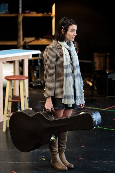 Ana Marcu as Girl Photo