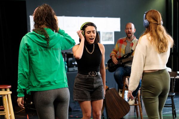 L-R: Marta Rymer, Ana Marcu, Olivia Duvall Photo