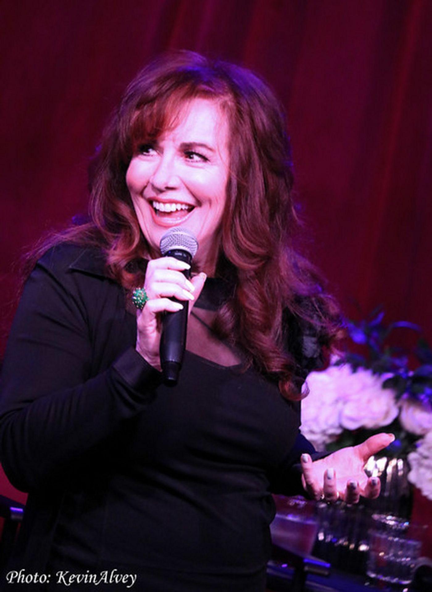 Photos: Debbie Gravitte PLUS ONE With Stephen Schwartz Comes to the Birdland Stage  Image