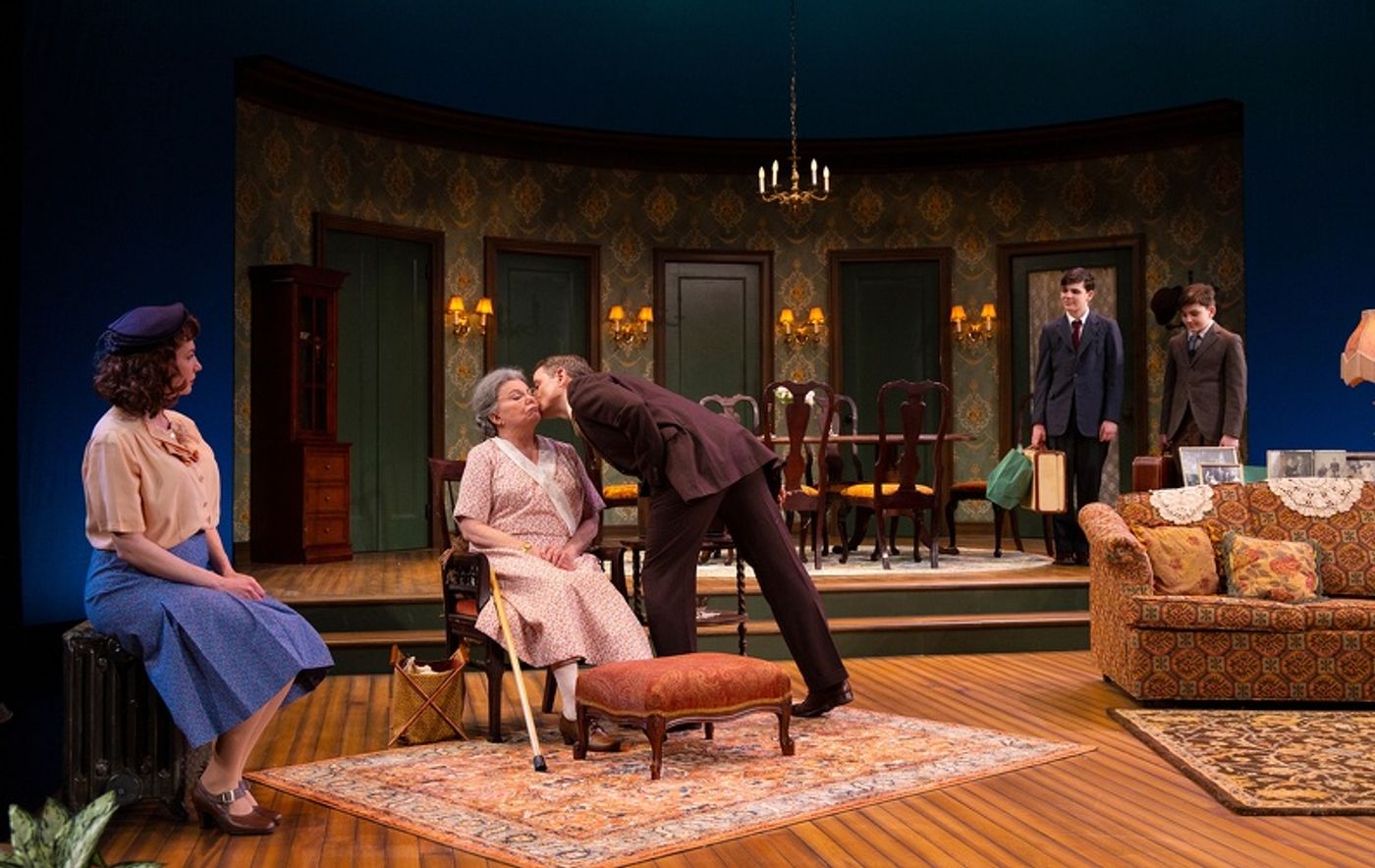 Review: LOST IN YONKERS at Hartford Stage Review: LOST IN YONKERS at Hartford Stage Image