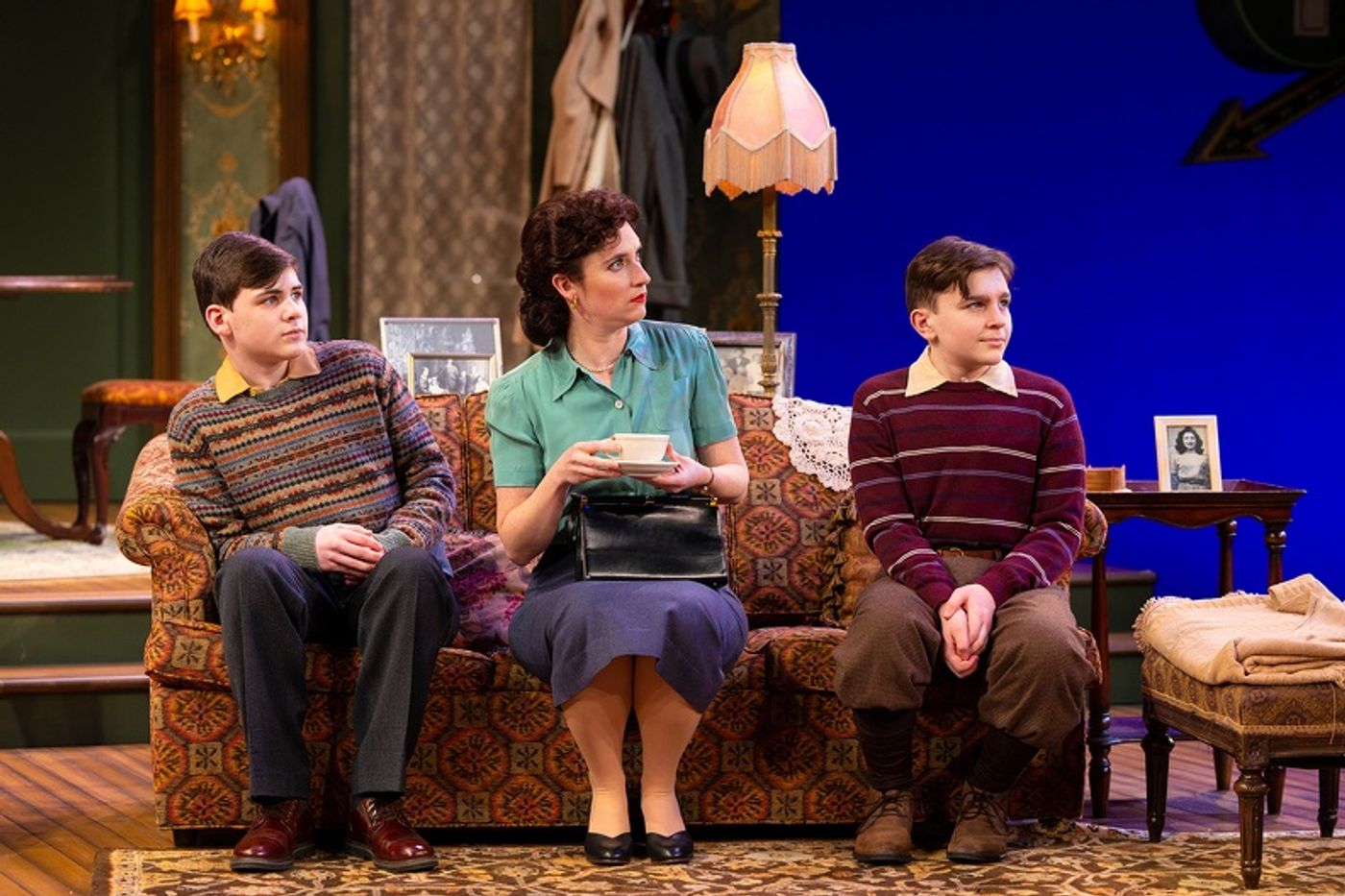 Review: LOST IN YONKERS at Hartford Stage Review: LOST IN YONKERS at Hartford Stage Image