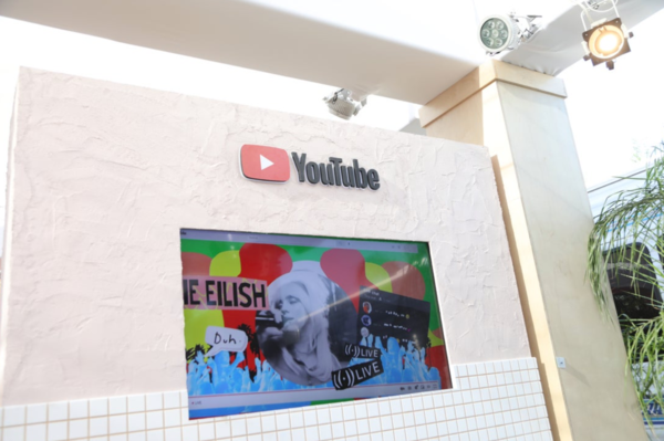 Photos: Inside Look at YouTube Presents Front Row Coachella Livestream Event — photo 7 of 31