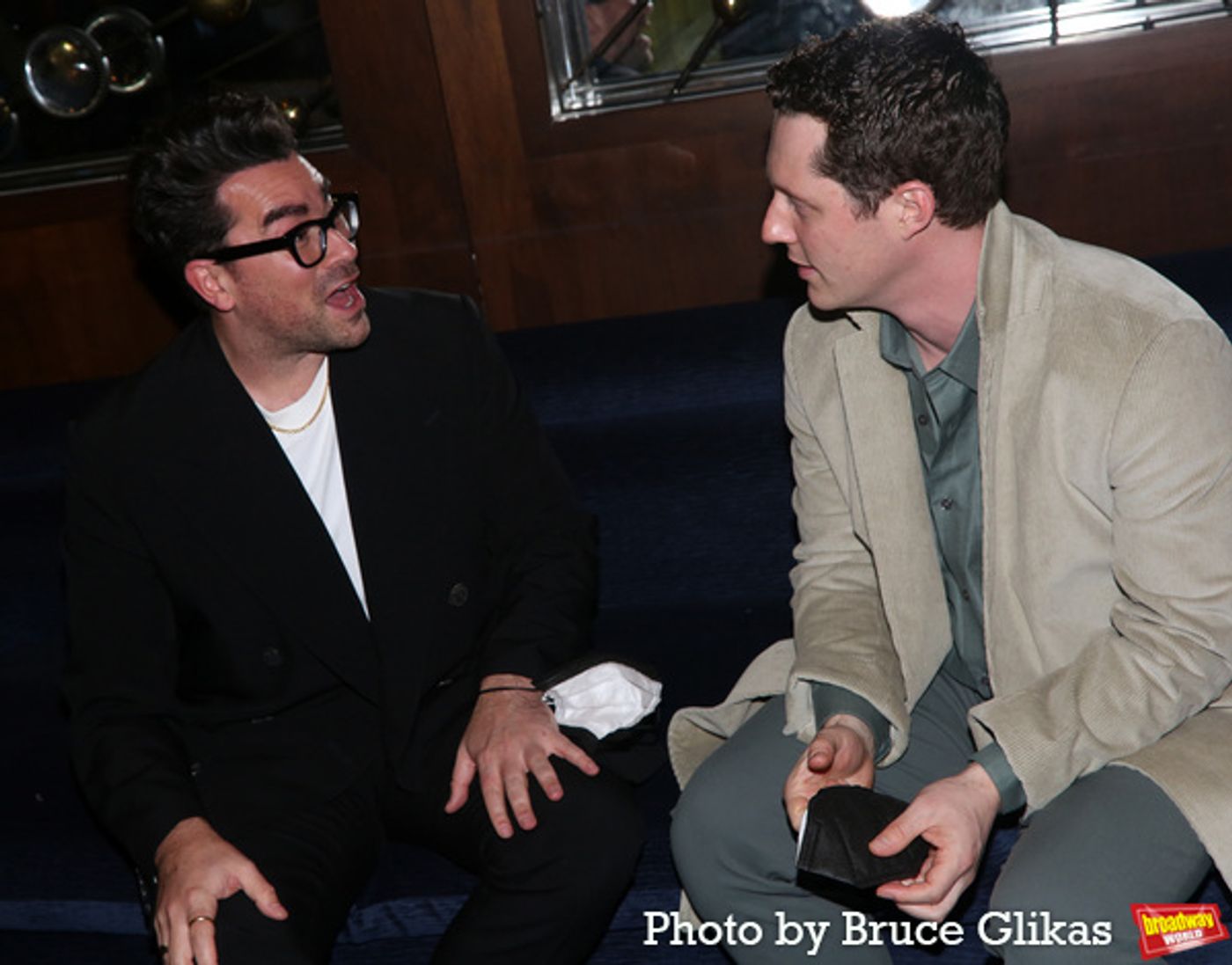 Photos: A SCHITT'S CREEK Reunion at THE MINUTES Opening Night!  Image