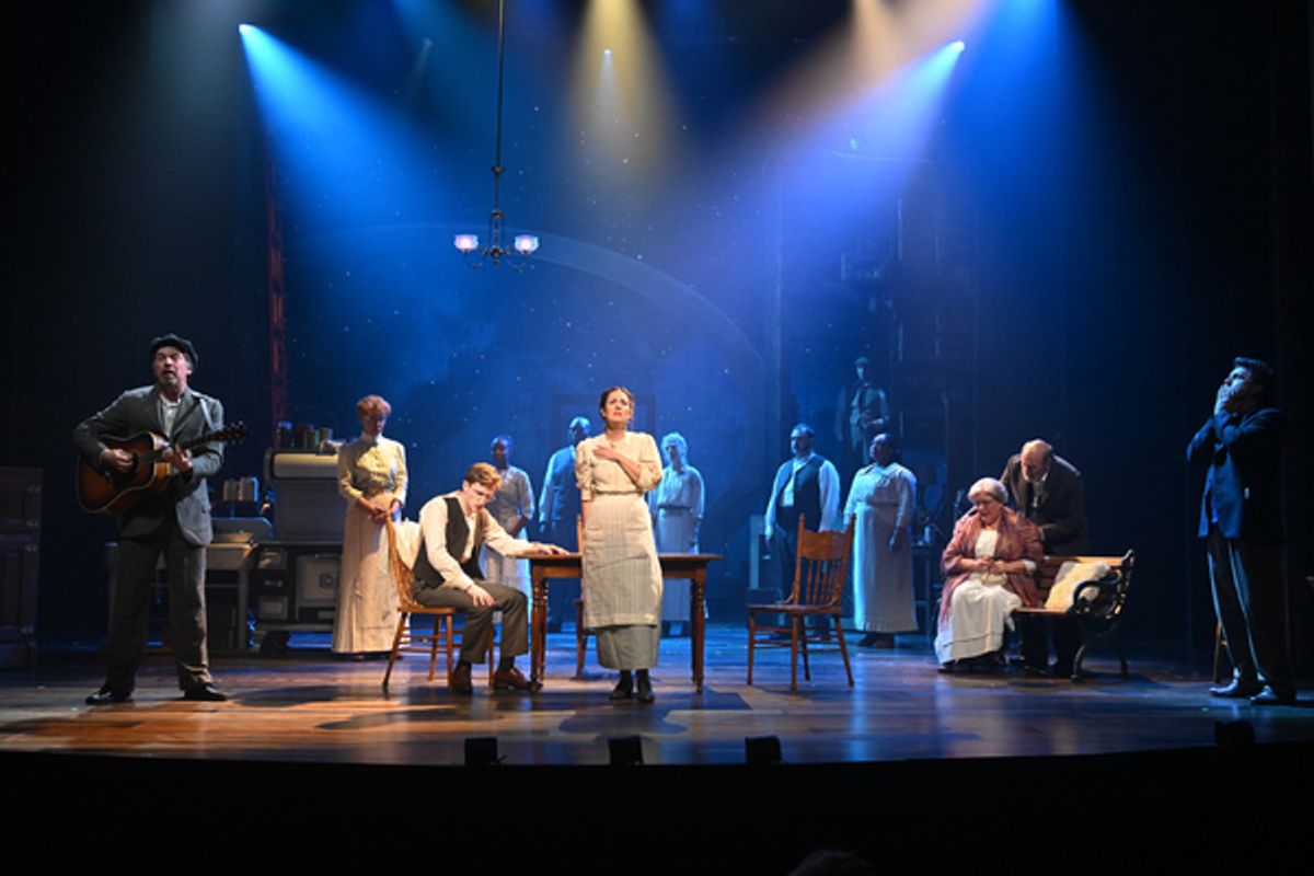 The cast at Photos: First Look at Jason Danieley & More in the World Premiere of KNOXVILLE
