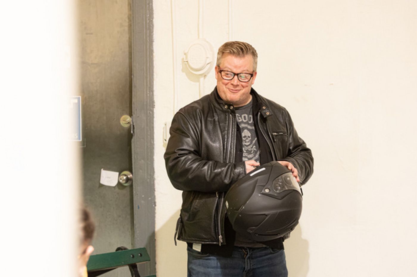 Photos: Go Inside GIRLS WHO WALKED ON GLASS At Alchemical Studios Photos: Go Inside GIRLS WHO WALKED ON GLASS At Alchemical Studios Image