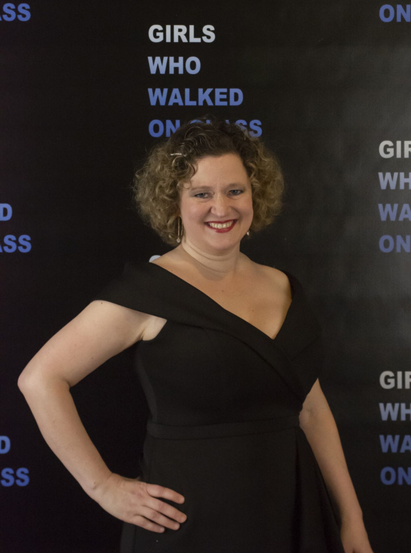 Photos: On the Red Carpet For GIRLS WHO WALKED ON GLASS At Alchemical Studios  Image