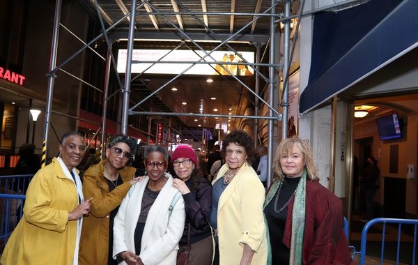 Paula Moss, Carol Maillard, Aku Kadogo, Janet League, Trazana Beverly, Michele Shay Photo