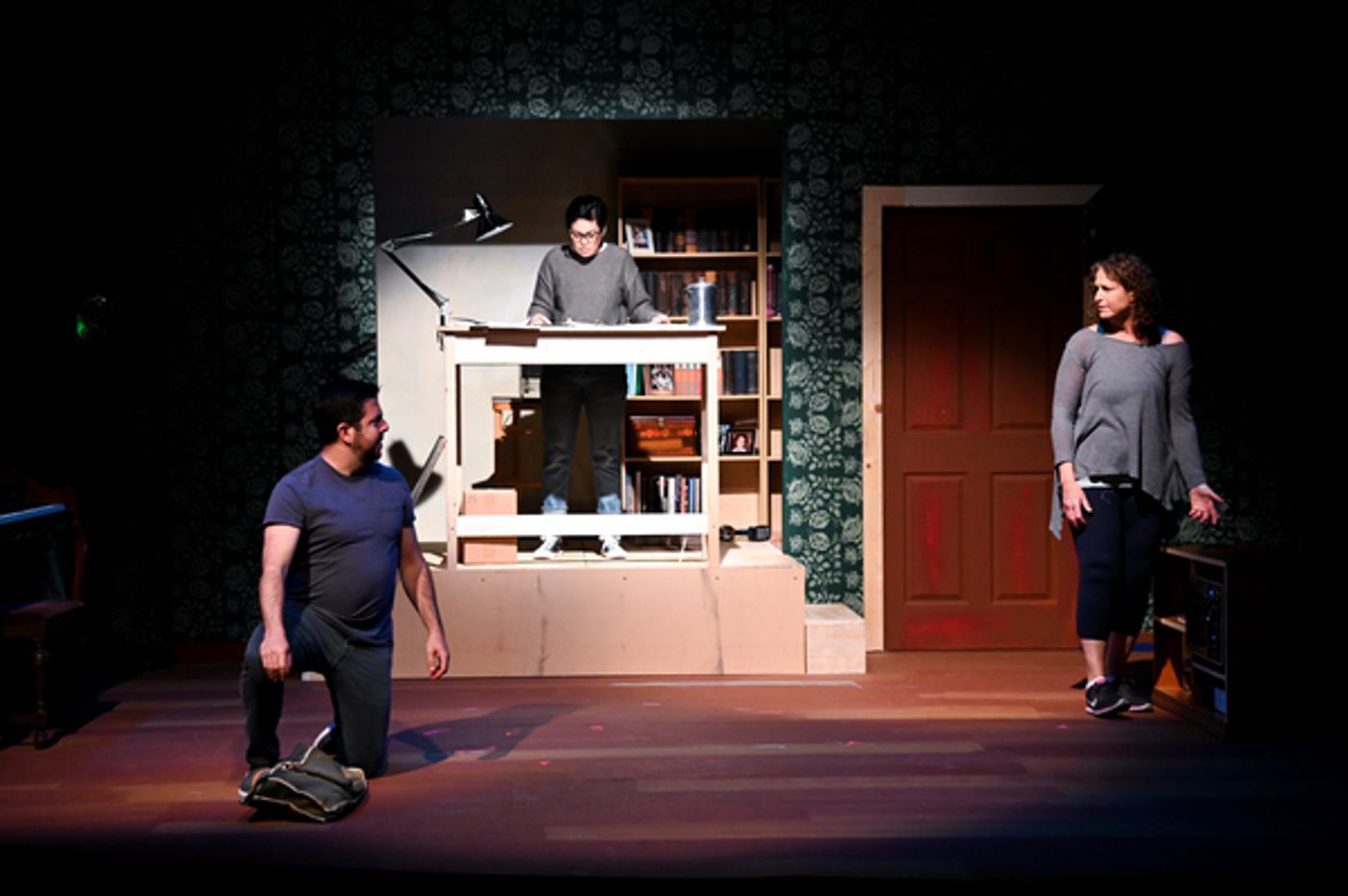 Photos: First Look at FUN HOME at 42nd Street Moon  Image