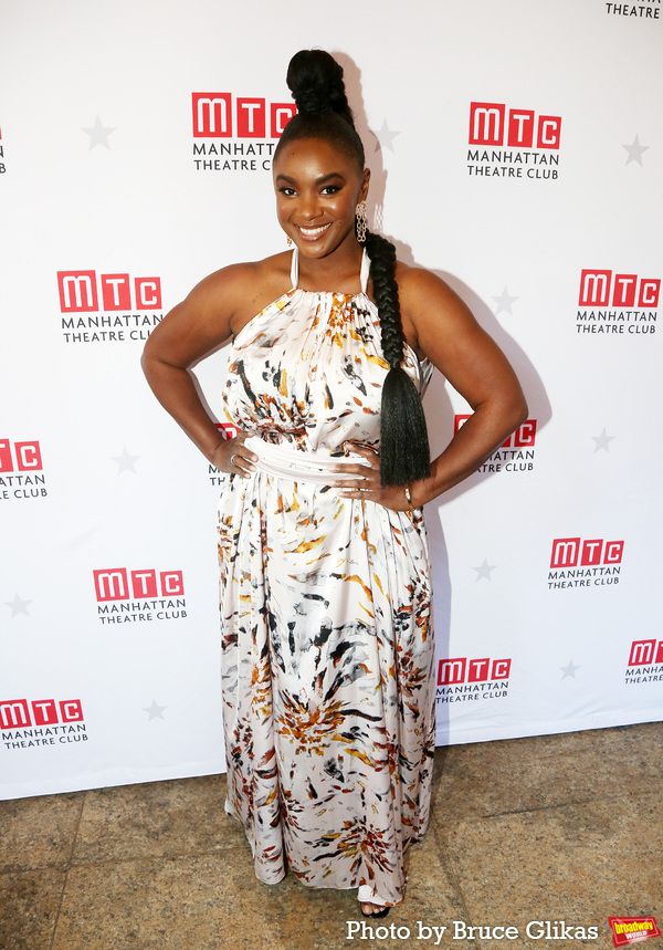 Photos: On the Opening Night Red Carpet for HOW I LEARNED TO DRIVE — photo 14 of 77