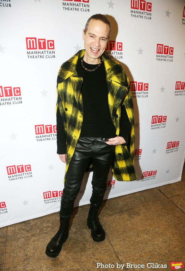 Photos: On the Opening Night Red Carpet for HOW I LEARNED TO DRIVE — photo 30 of 77