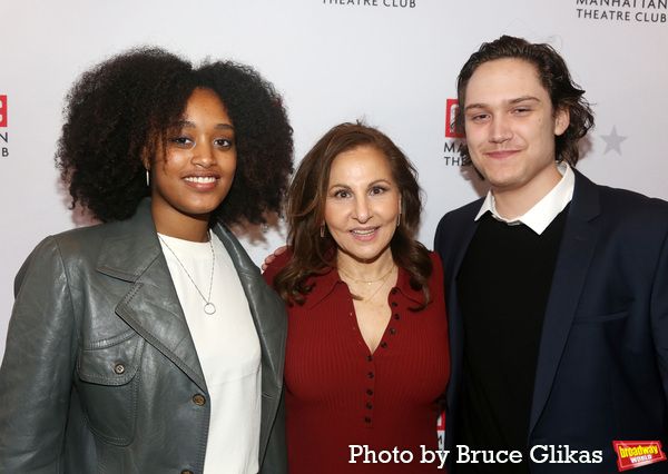 Photos: On the Opening Night Red Carpet for HOW I LEARNED TO DRIVE — photo 5 of 77