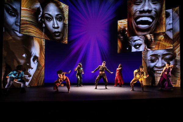 Stacey Sargeant (Lady in Blue), Amara Granderson (Lady in Orange), Okwui Okpokwasili Photo