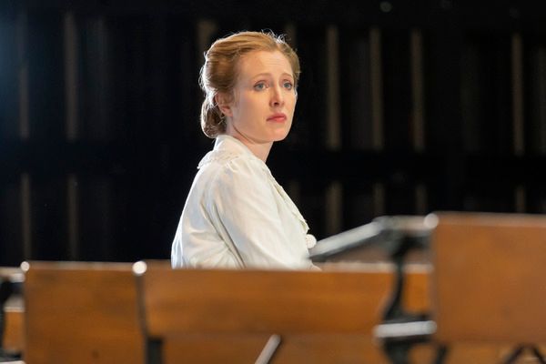 Alice Orr-Ewing  Photo