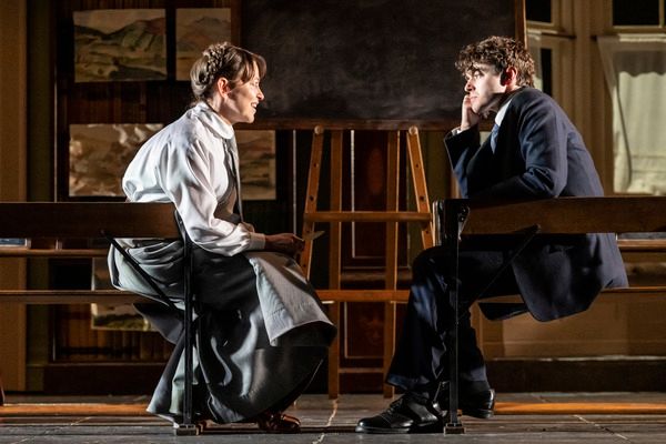 Nicola Walker and Iwan Davies  Photo