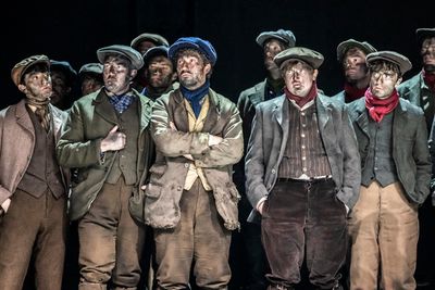 The cast  Photo
