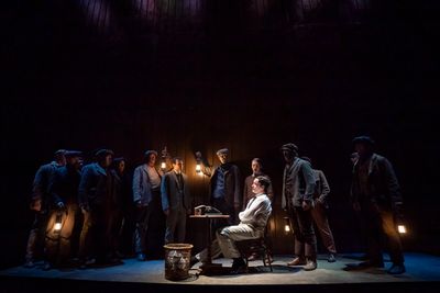 The cast Photo