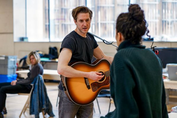 Arthur Darvill Photo