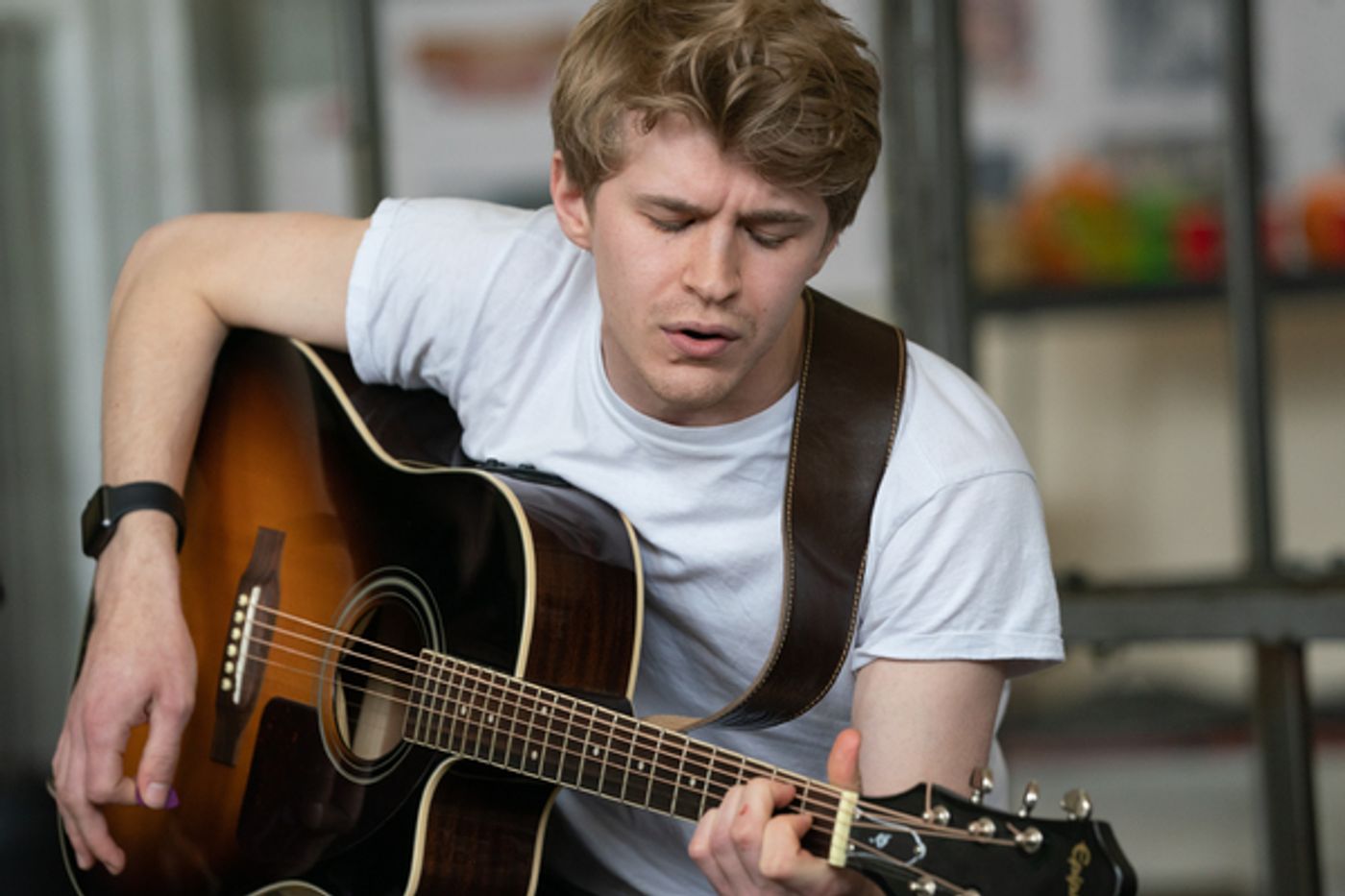 Photos: Inside Rehearsals for GREASE, with Dan Partridge & Olivia Moore  Image