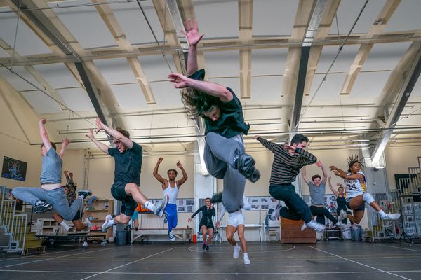Dan Partridge, Paul French, Damon Gould and cast Photo