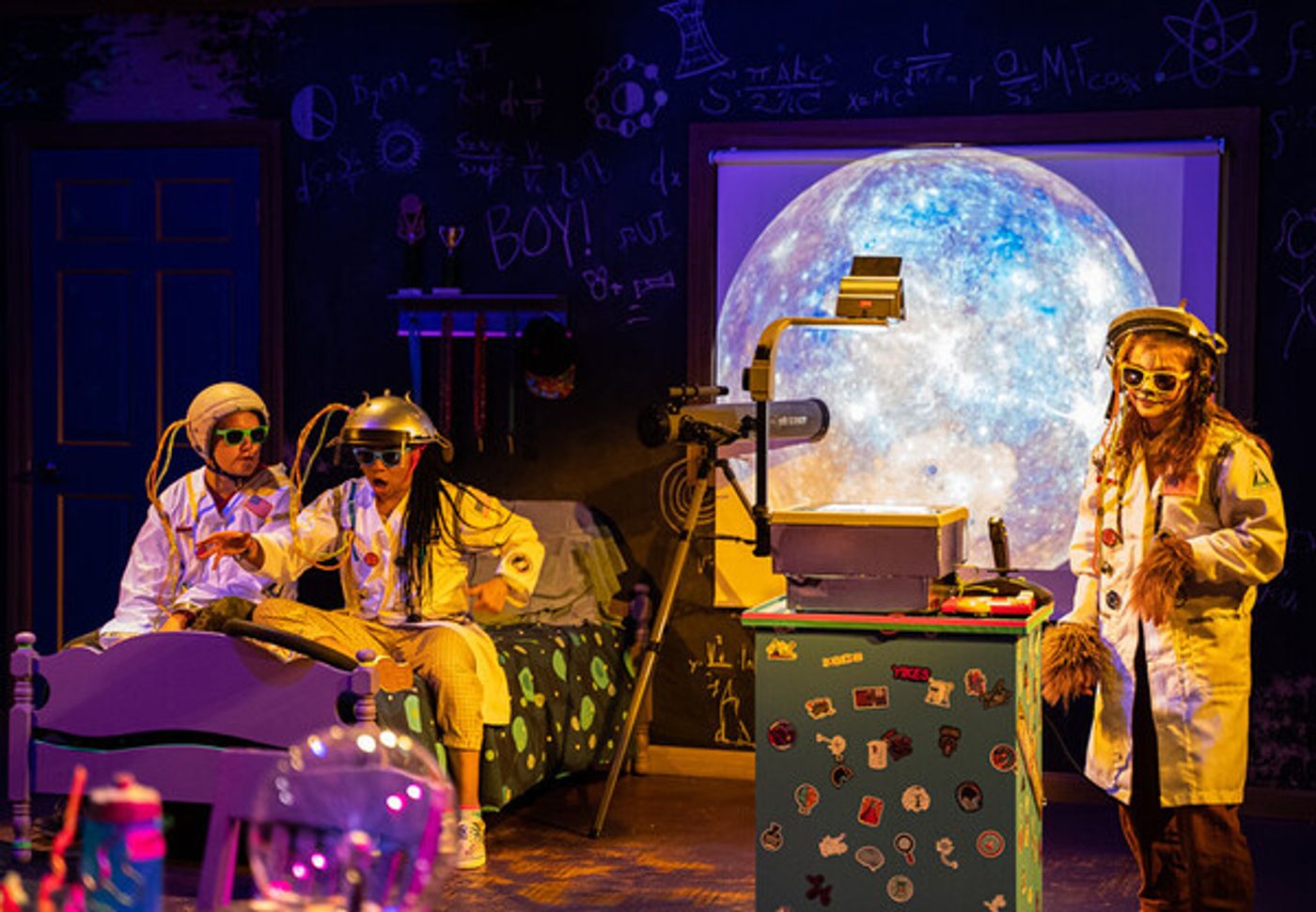 Photos: First Look at THE AMAZING ADVENTURES OF DR. WONDERFUL (AND HER DOG!) at Playhouse on Park  Image