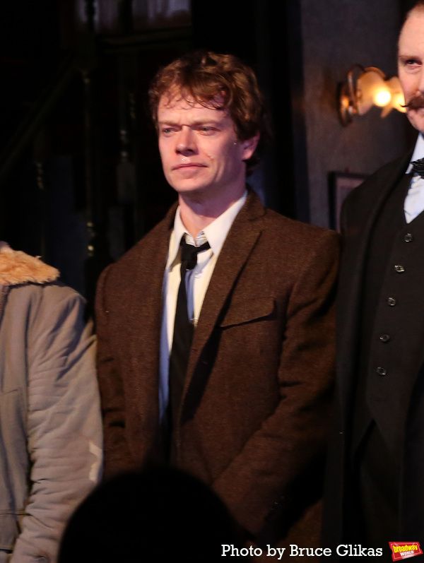 Alfie Allen Photo
