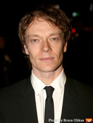 Alfie Allen Photo