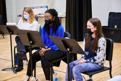 Alayna Perry, Sanaiah Hibbler and Maia Scherman Photo