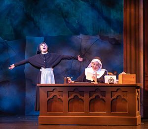 Diane Phelan and Suzanna Guzmán star in the La Mirada Theatre for the Performing Arts/McCoy Rigby Entertainment production of “THE SOUND OF MUSIC” - Directed by Glenn Casale and now playing at La Mirada Theatre for the Performing Arts.
@ BroadwayWorld Diane Phelan and Suzanna Guzmán star in the La Mirada Theatre for the Performing A Photo