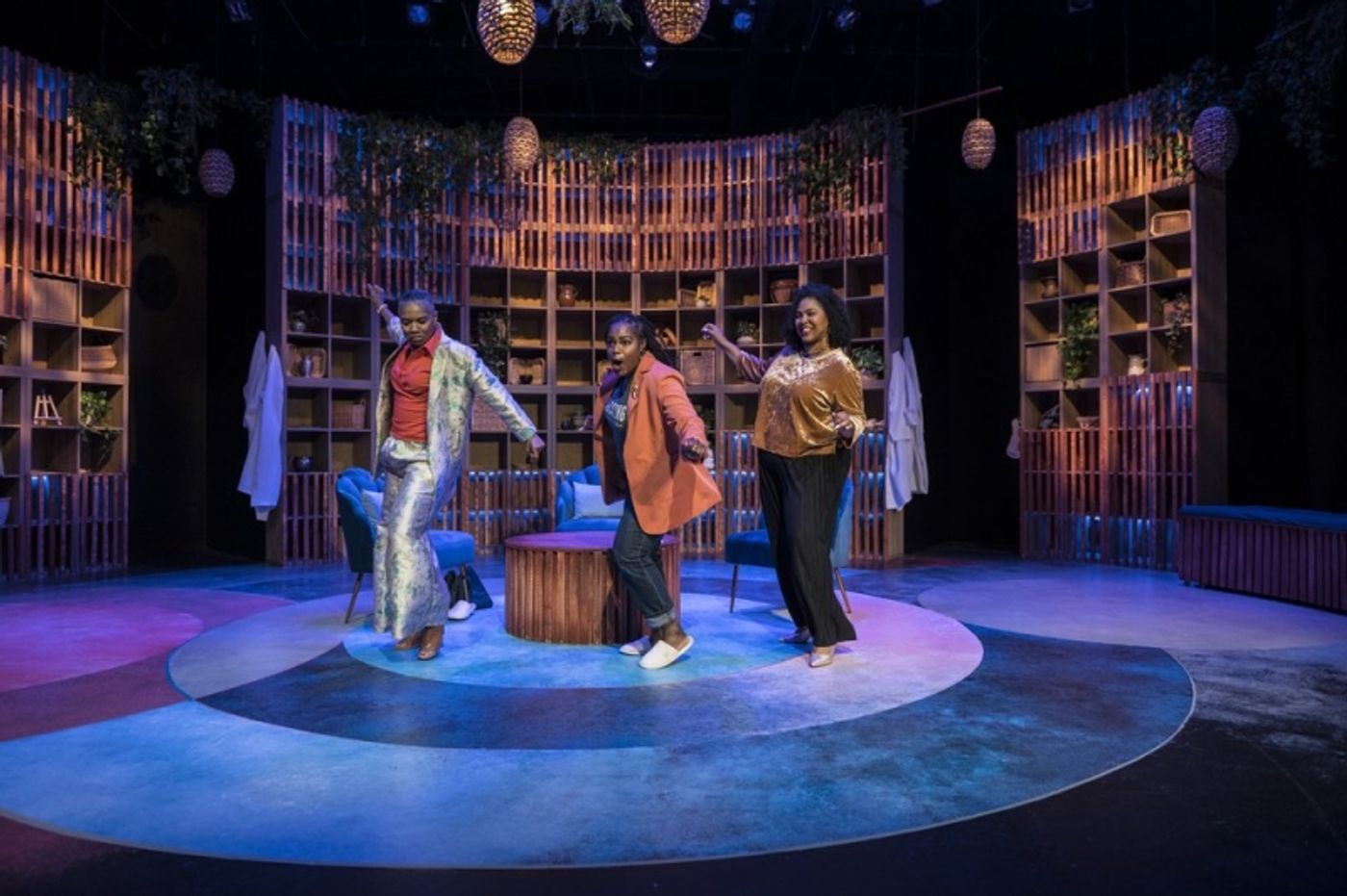 Review: THE MAMALOGUES at 1st Stage Theater  Image