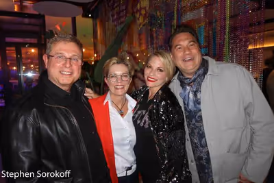 Kellie Carpenter, Anne Steele & friends Photo