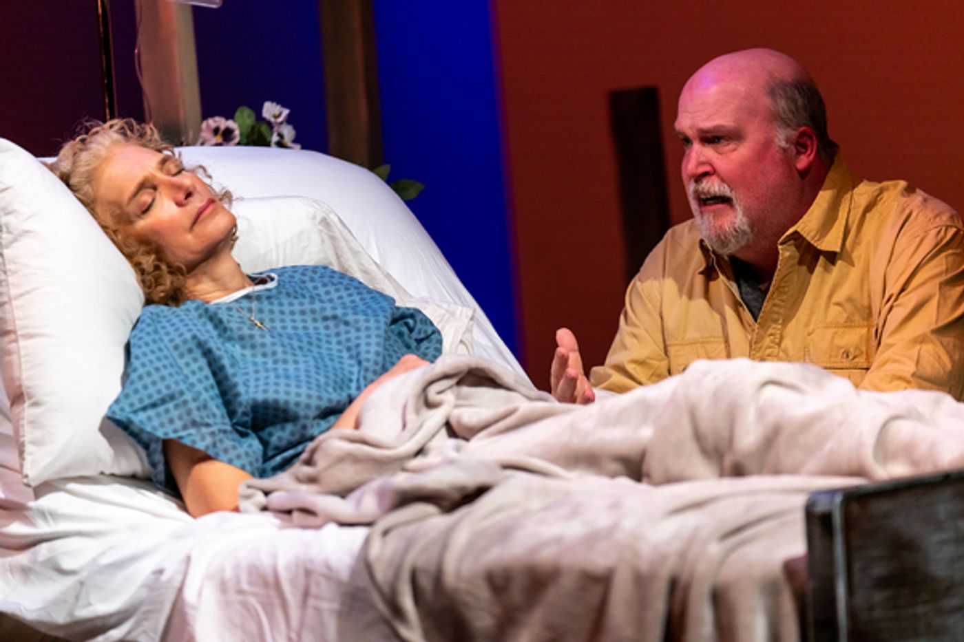 Photos: First Look at the World Premiere of ON THE GREENBELT at Strawdog Theatre Company  Image