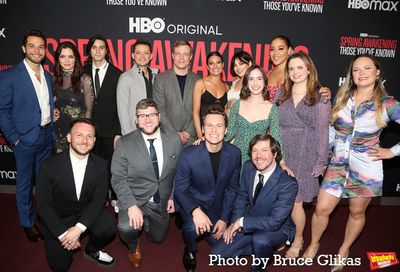L-R Back Row) Skylar Astin, Jennifer Damiano, Gideon Glick, Robert Hager, Jonathan B. Photo