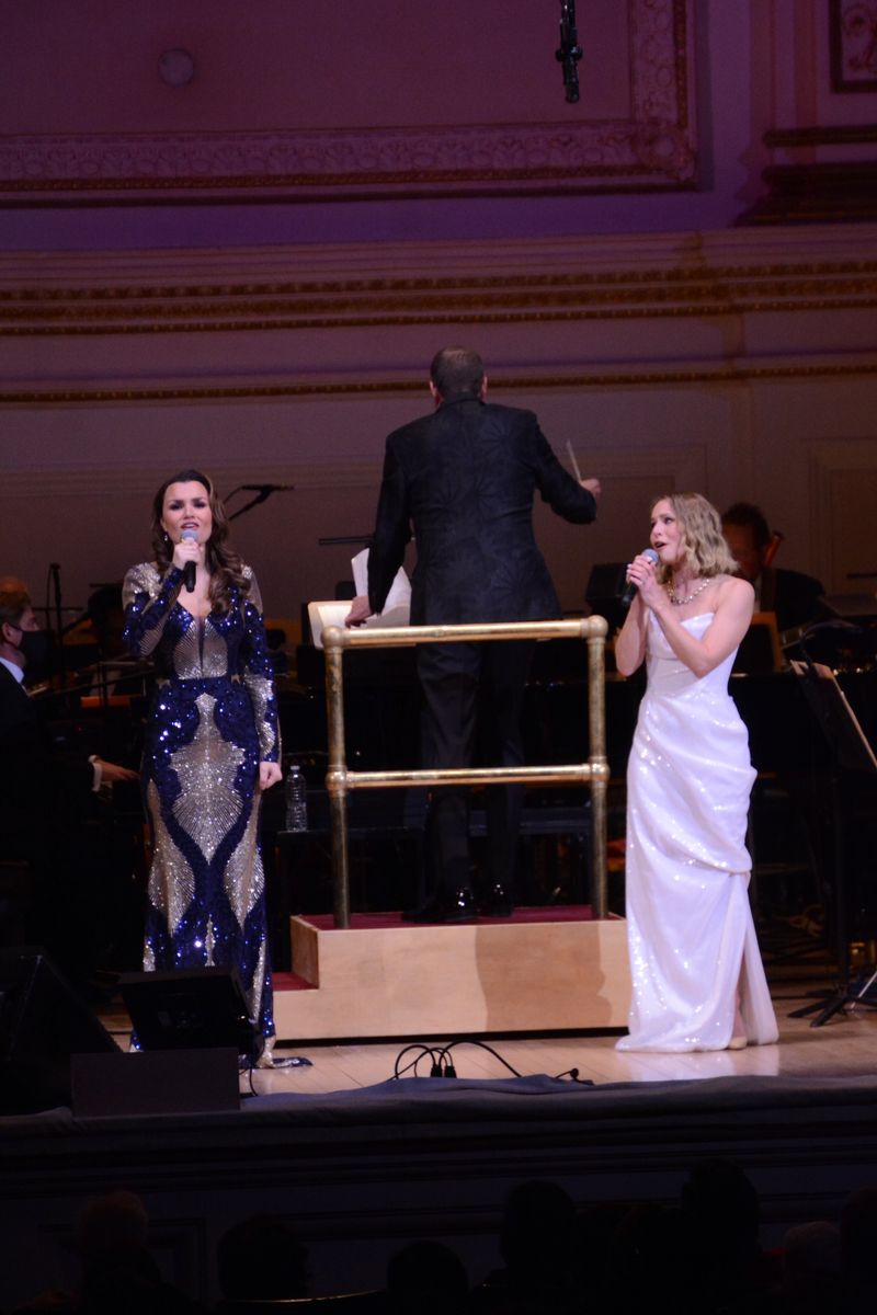 Photos: Josh Gad, Andrew Rannells, Caissie Levy & More Sing the Music of Kristen and Bobby Lopez with the New York Pops — photo 8 of 76