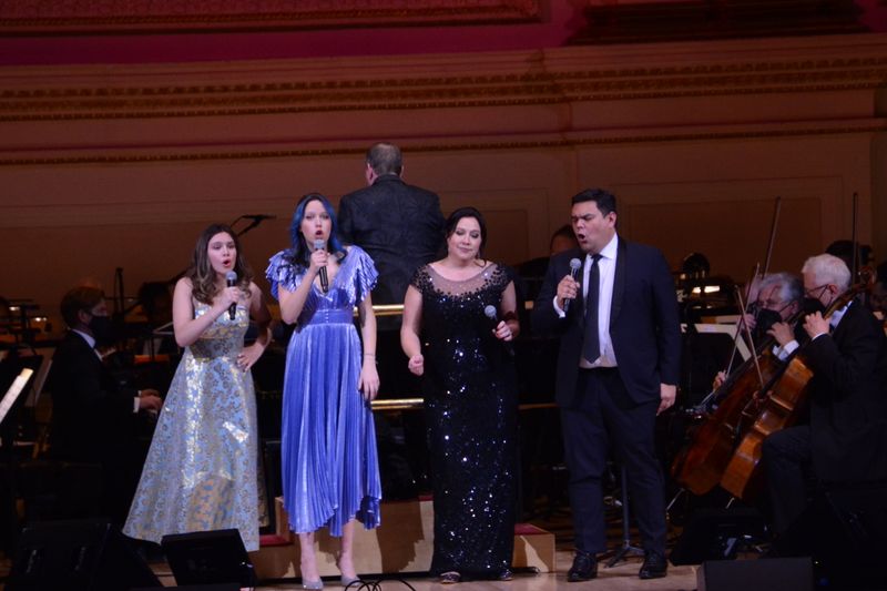 Photos: Josh Gad, Andrew Rannells, Caissie Levy & More Sing the Music of Kristen and Bobby Lopez with the New York Pops — photo 61 of 76