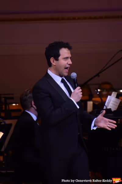 Santino Fontana Photo