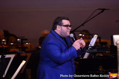 Josh Gad Photo
