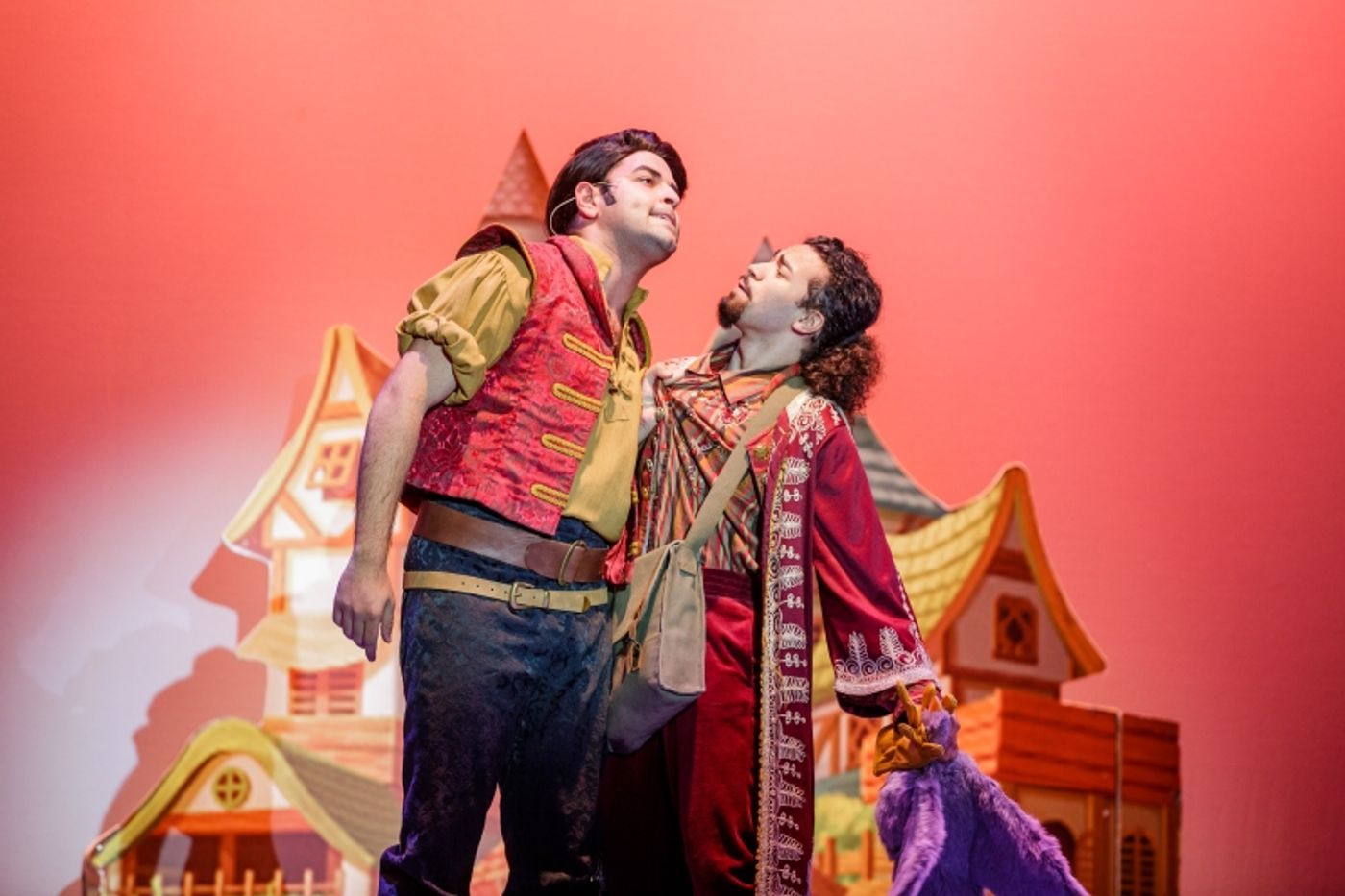Review: BEAUTY AND THE BEAST Feels New Again in Outstanding Garden Theatre Production  Image