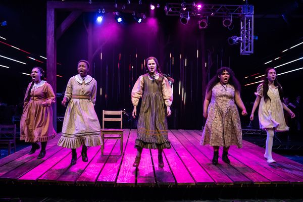 Ariana Burks, Sydney Monet Swanson, Maddy Kelly, Tiffany T. Taylor and Maya Lou Hlava Photo