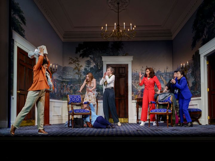 POTUS: Or, Behind Every Great Dumbass are Seven Women Trying to Keep Him Alive Production Photo