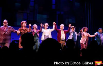 Jordan Gelber, Mylinda Hull, Shoshana Bean, Randy Graff, Billy Crystal, David Paymer, Photo