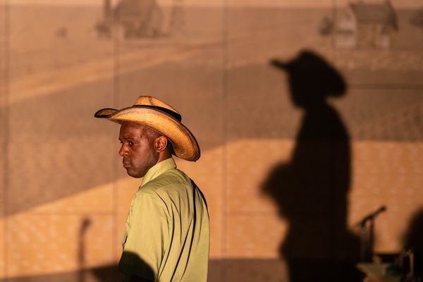 Ashley Samuels Photo