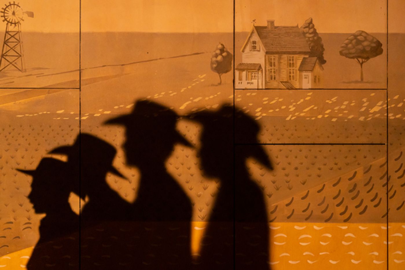 Photos: Get a First Look at OKLAHOMA! at the West End's Young Vic Theatre  Image