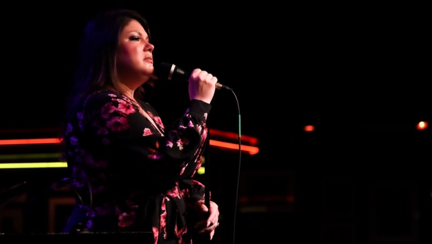 Review: Jane Monheit Enchants Birdland Audience With Excellent COME WHAT MAY Concert Running Through April 30th  Image
